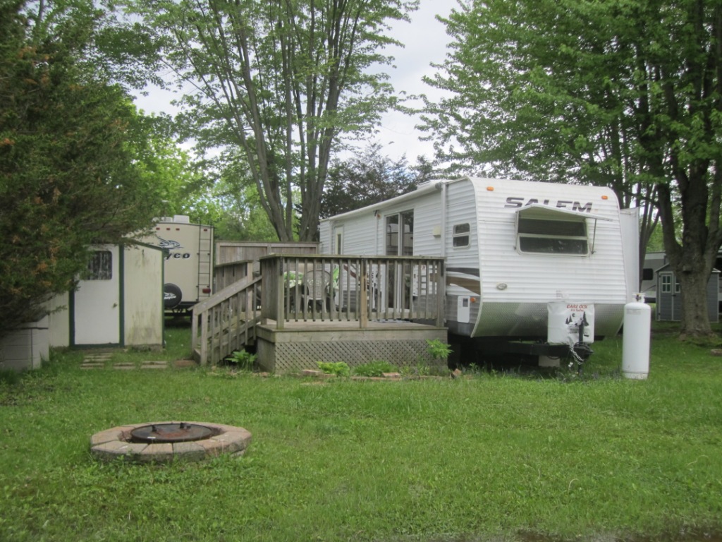 Trailer Sales, Bay Meadows Park, Adult Seasonal Sites, YearRound Adult